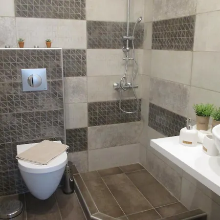 Jolen House بيت للعطل
